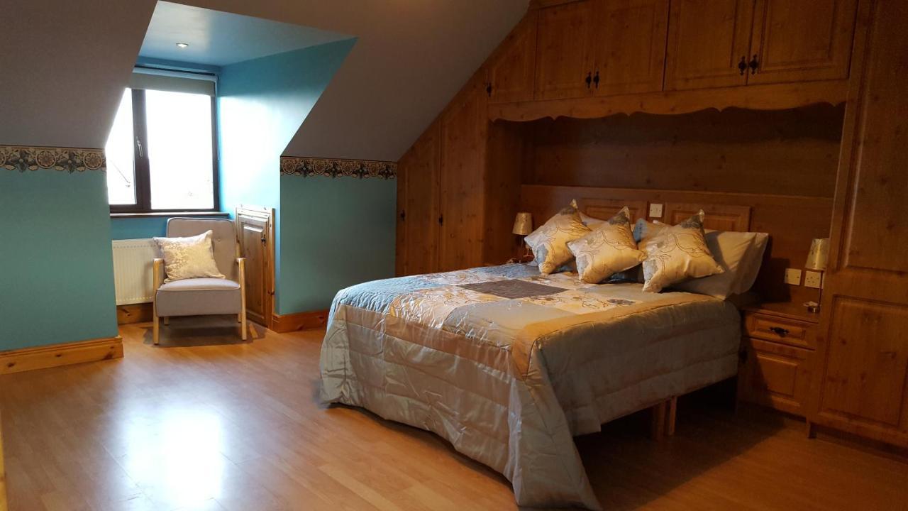 Leroy'S Lodge Headford Dış mekan fotoğraf